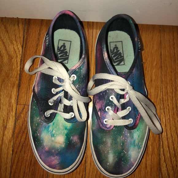 OFFER!! Galaxy Vans - Picture 2 of 7